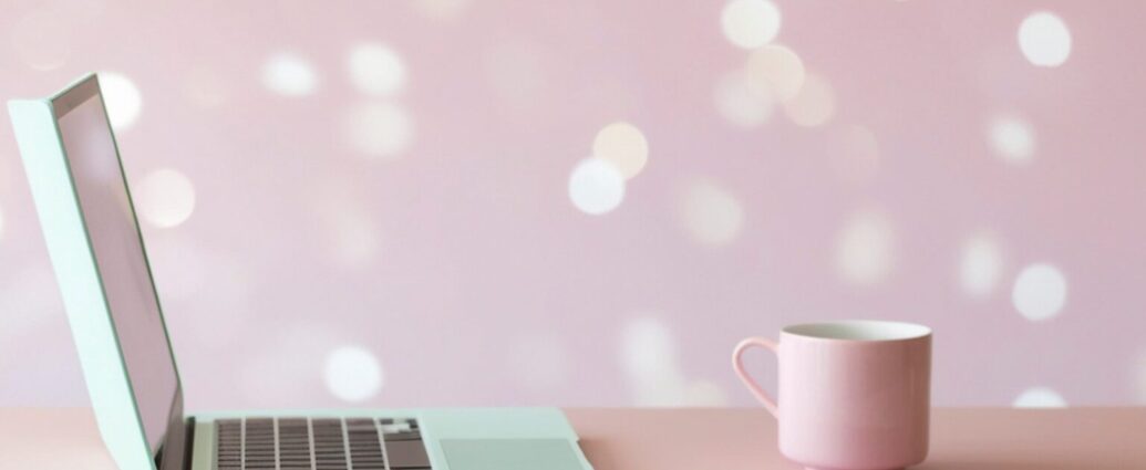 Small business owner working on a laptop while creating searchable content that drives long-term website traffic.Small business owner working on a laptop while creating searchable content that drives long-term website traffic.